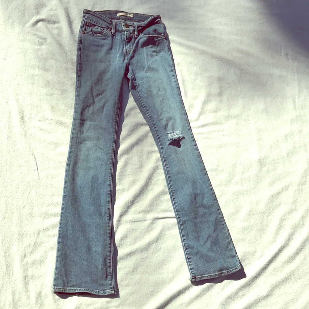Levi’s 715 bootcut distressed size 24! Brand new